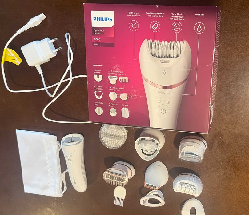 Philips BRE740/10 Lumea 8000 – epilator + akcesoria, użyty 2 razy