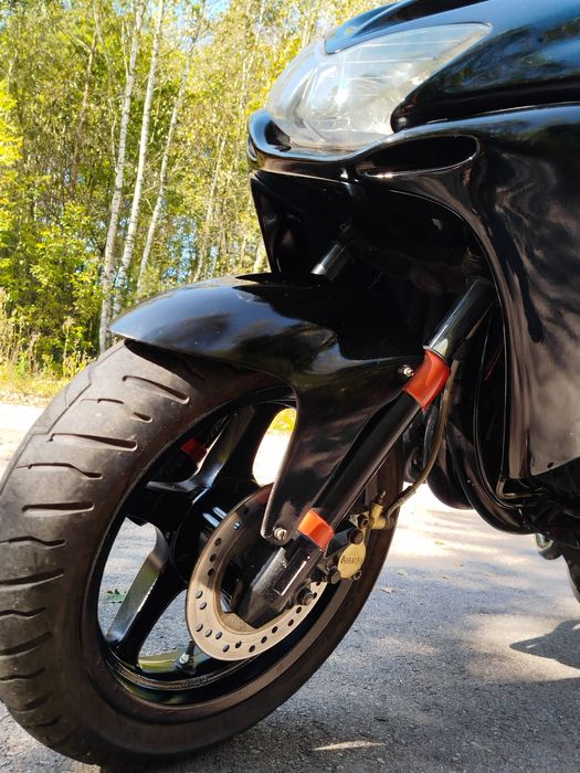 Yamaha Aerox MK2 racing
