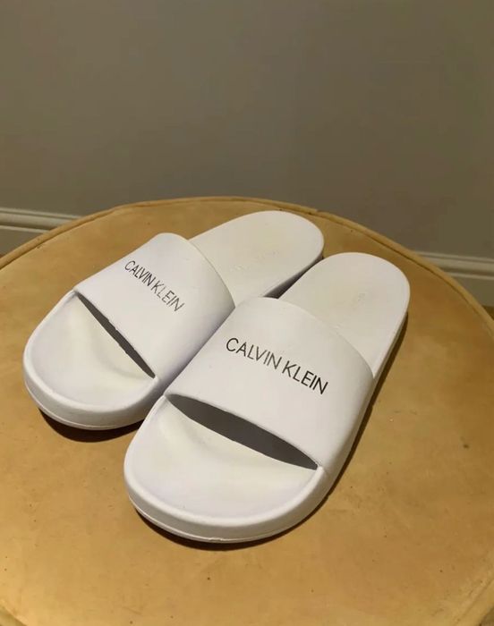 Жіночі сланці Calvin Klein