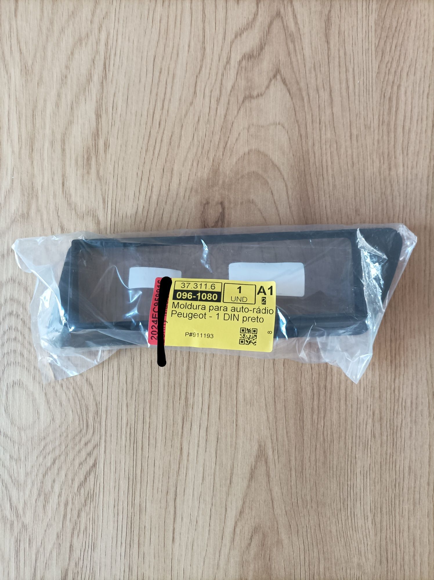 Moldura para auto rádio Peugeot
