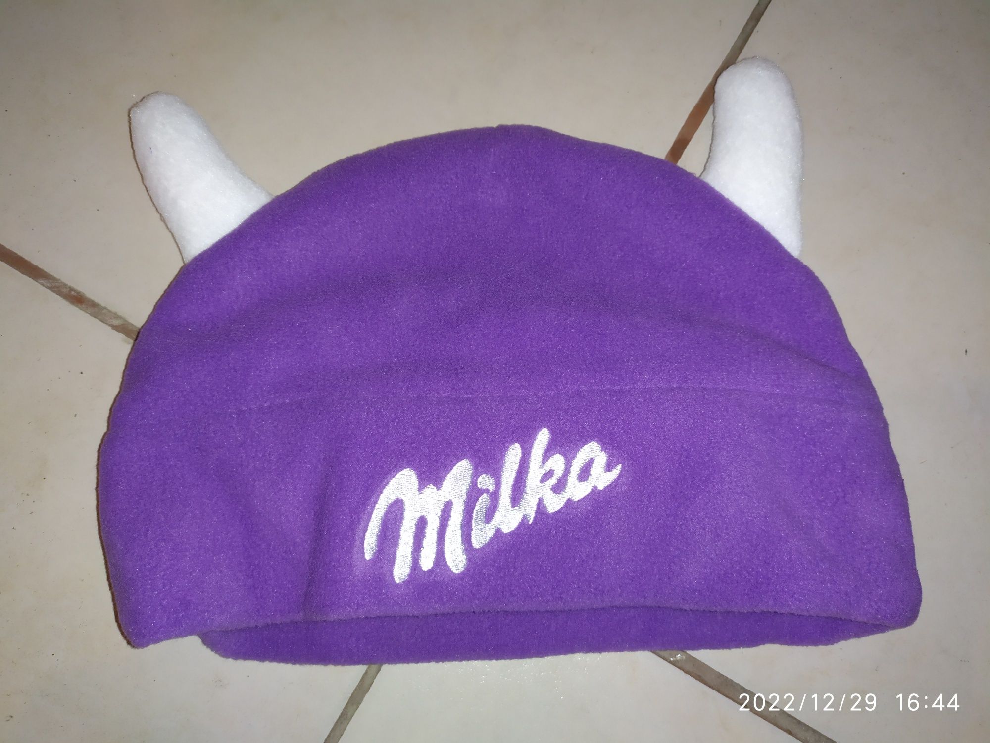 Czapka Milka na zime -6szt