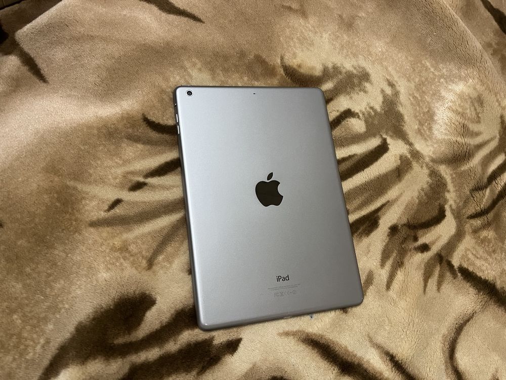 Планшет Apple Ipad Air 1  Space Grey Оригінал