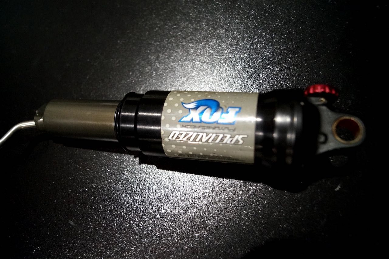 Damper Fox Brain Specialized Stumpjumper Camber różne rodzaje
