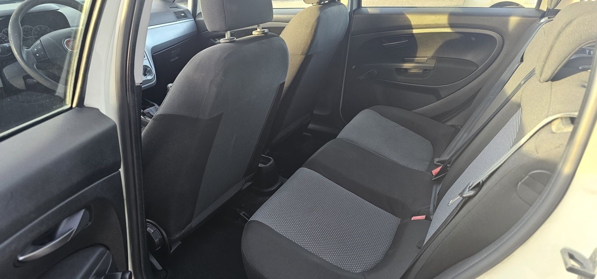 Fiat Grande Punto 99€/Mês - 1.3 Gasóleo