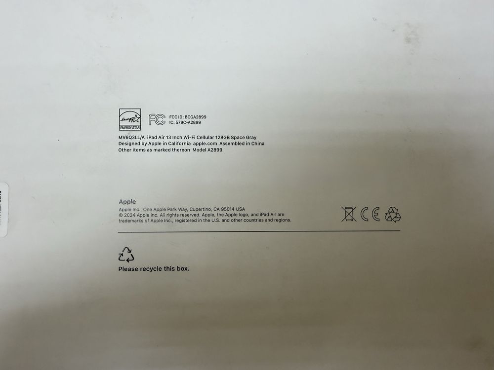 New Ipad Air 13 (M2) 128gb Wi Fi + LTE Space Gray 830$