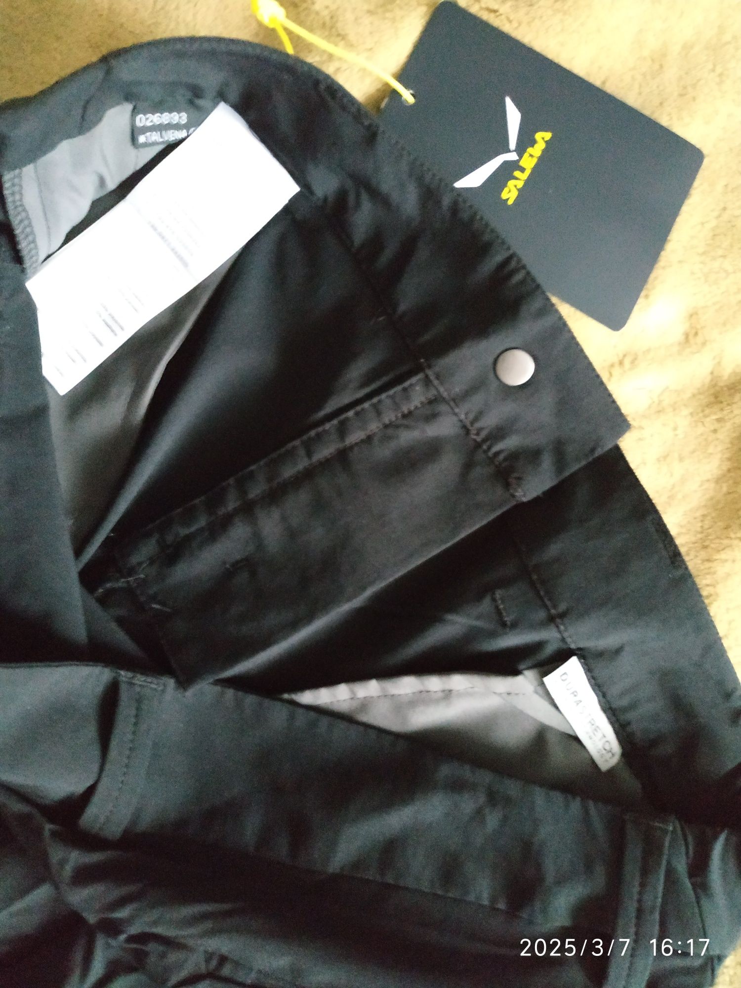 Spodnie funkcyjne damskie, czarne, r. 40, marki Salewa, nowe