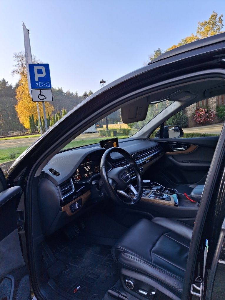 Audi Q7 aktywny wydech s-line pakiet Maxton Matrix
