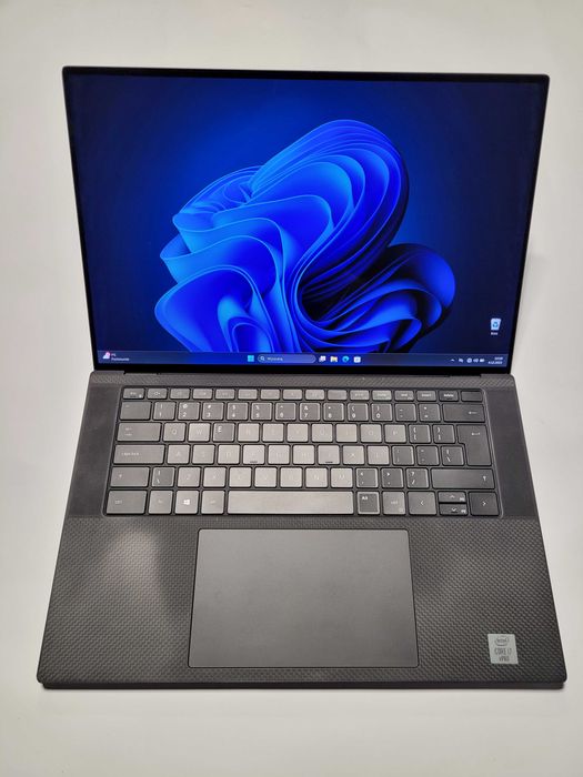DOTYK _15"6 4K Laptop Dell Precision 5550 i7/32GB/1TB/NVidia/ NEW BAT.
