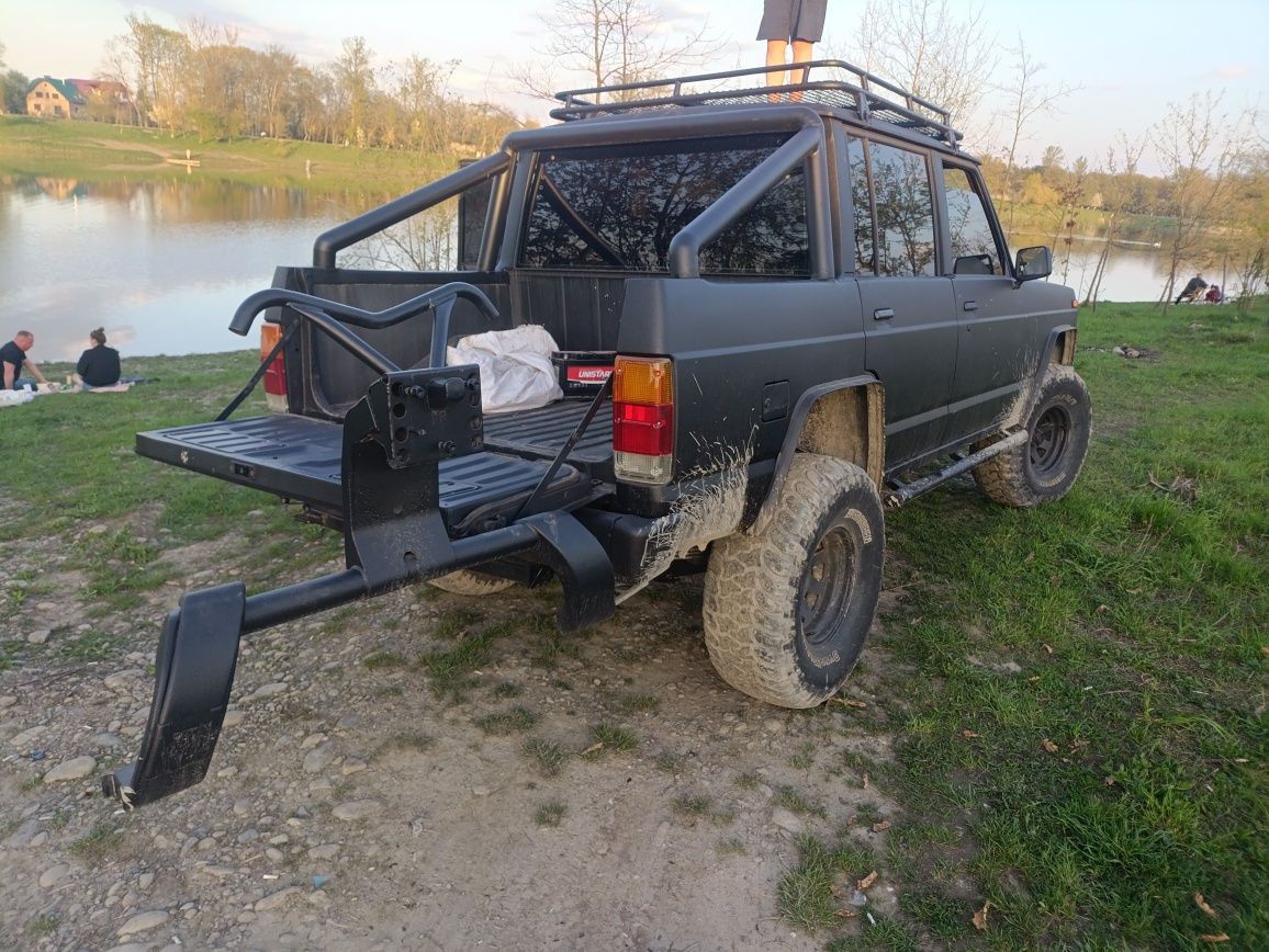 Ніссан Патрол к260