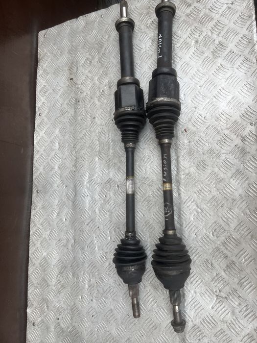 Полуось правая 2.5 Ford Fusion HG9Z3B436E
