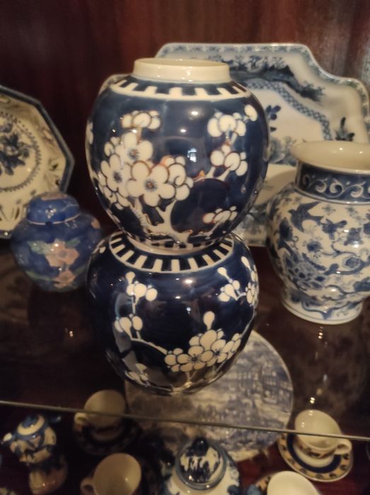 Peças antigas de loiça