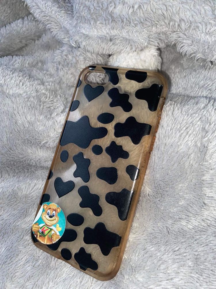 Cztery Etui iPhone 7