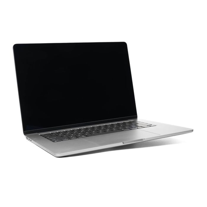 Nowy MacBook Air 15” M3 –Space Grey 16 GB 512 GB