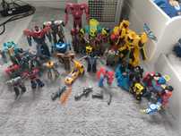 Duży zestaw 25 robotów Transformers