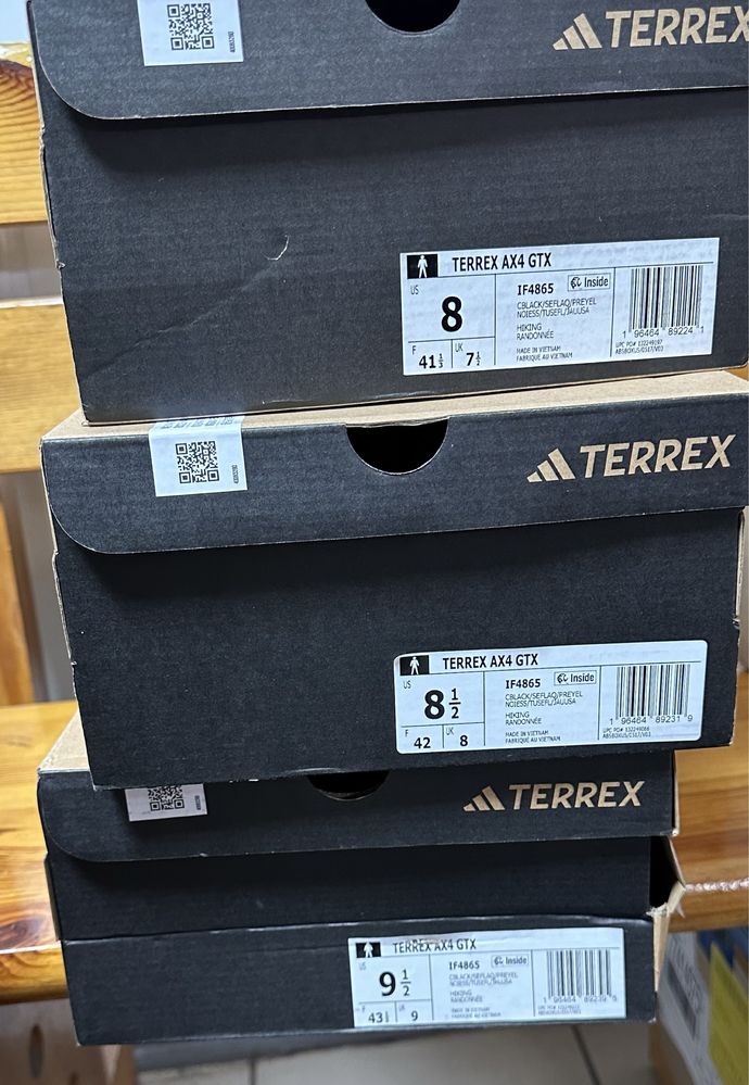 Оригінал Adidas Terrex AX4 GTX M IF4865 трекінгові кросівки