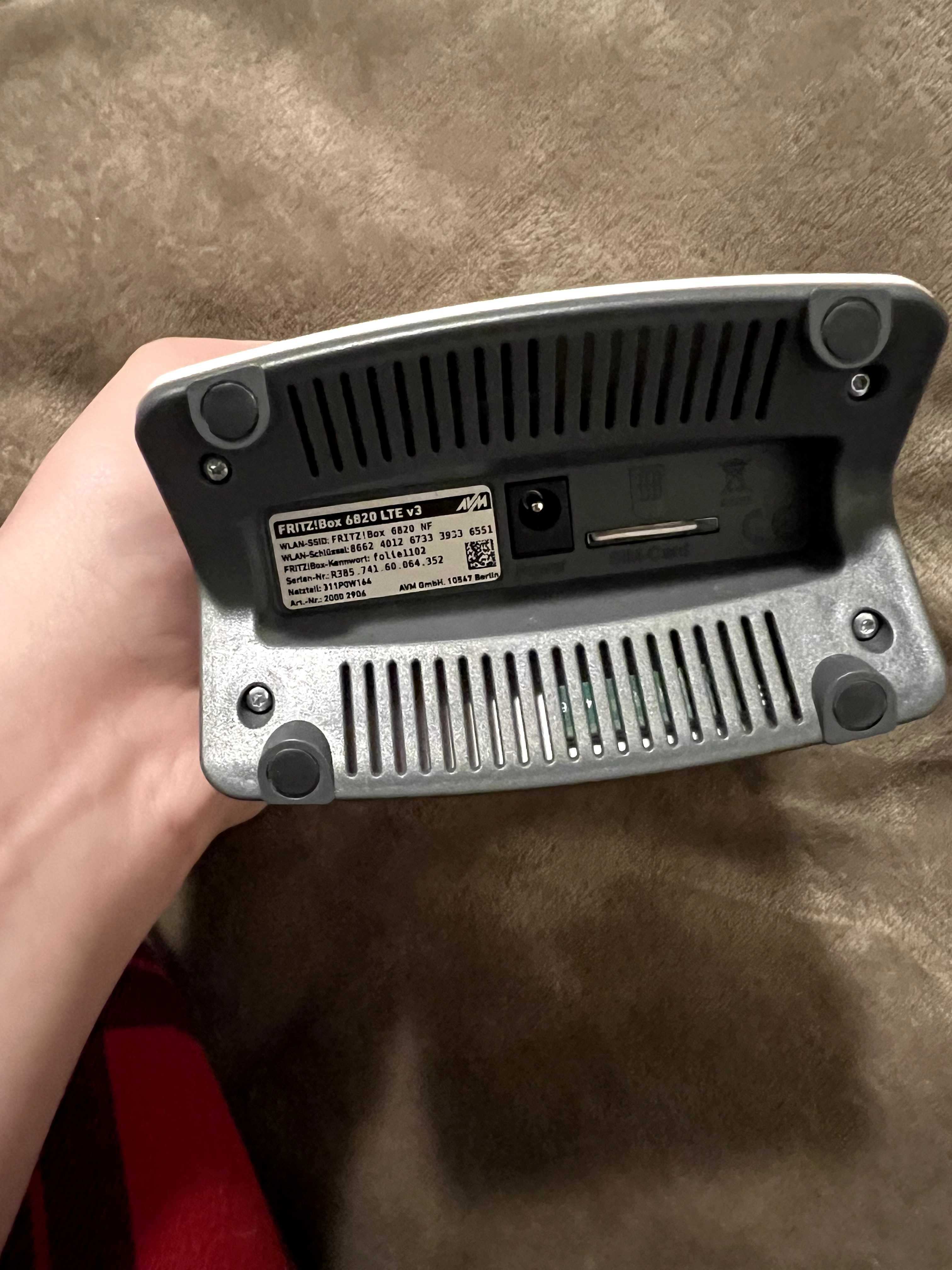 Sprzedam router Fritz!Box 6820 LTE