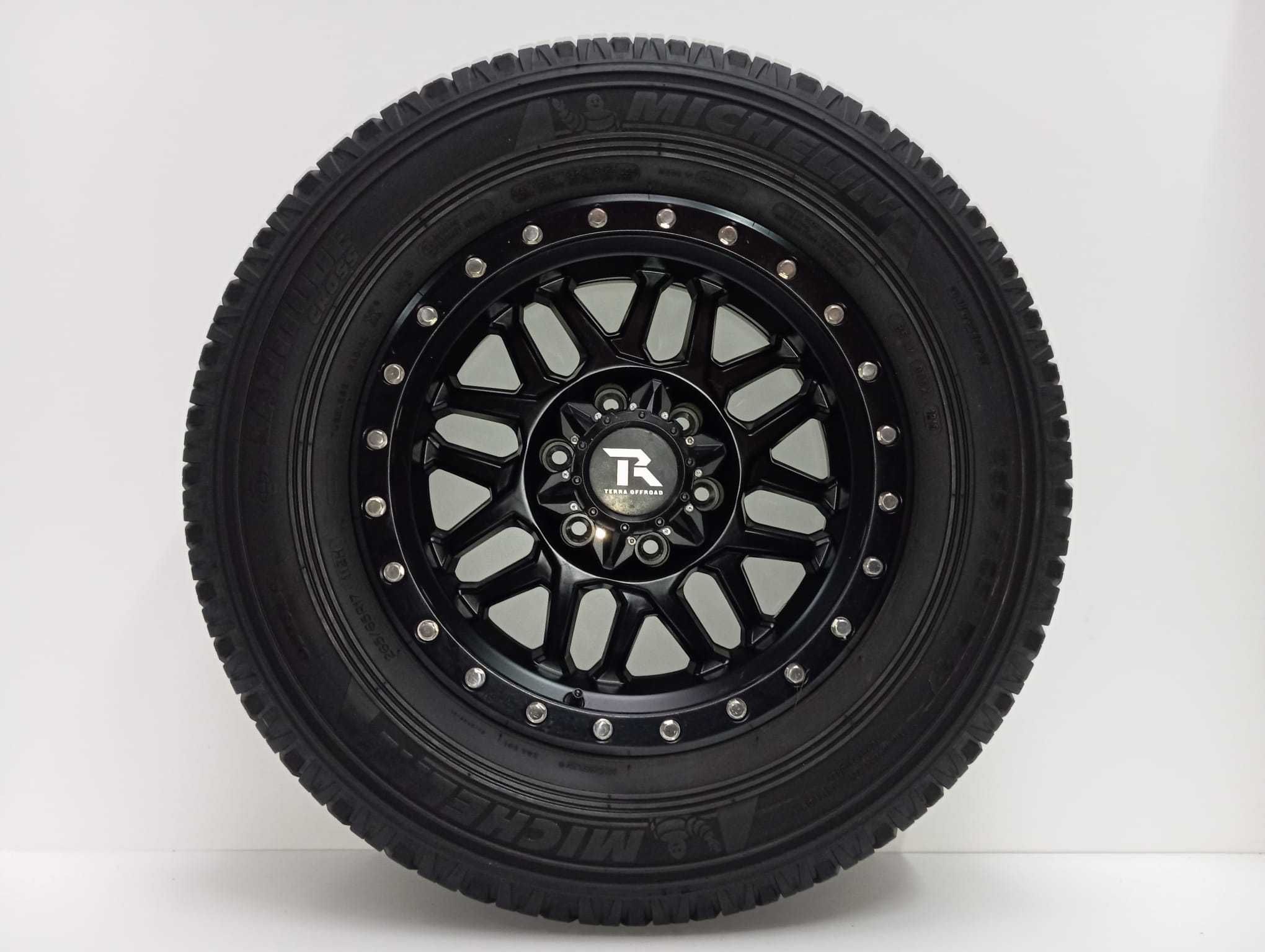 Conjunto 4 Jantes 17 6X139.7 e Pneus Multimarcas (RPKM_176X139.7)