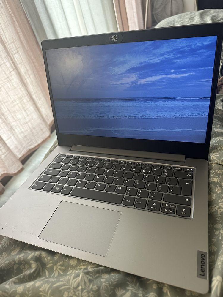 Portatil Lenovo IdeaPad