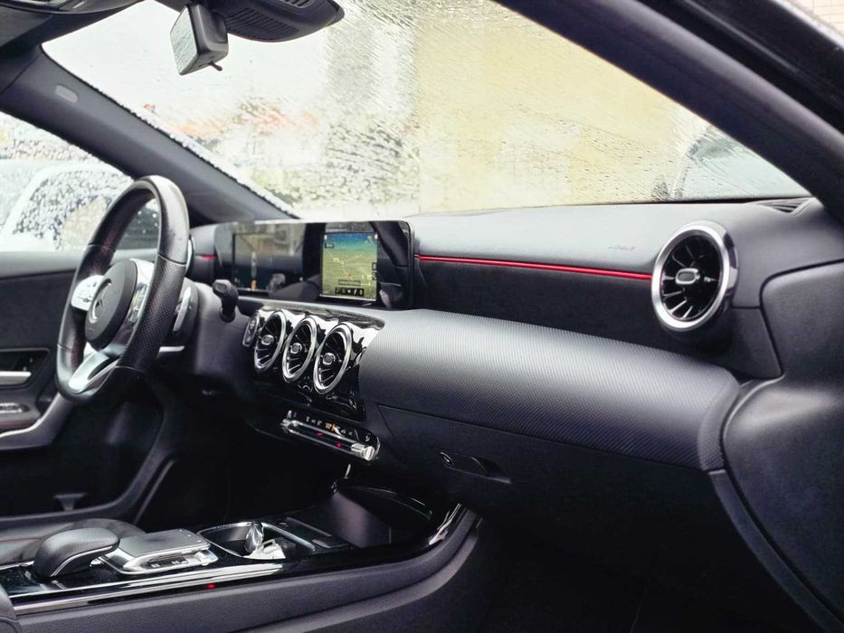 MERCEDES-BENZ A200 W177 AMG 1.3 163CV 7G-DTC "FULL EXTRAS"