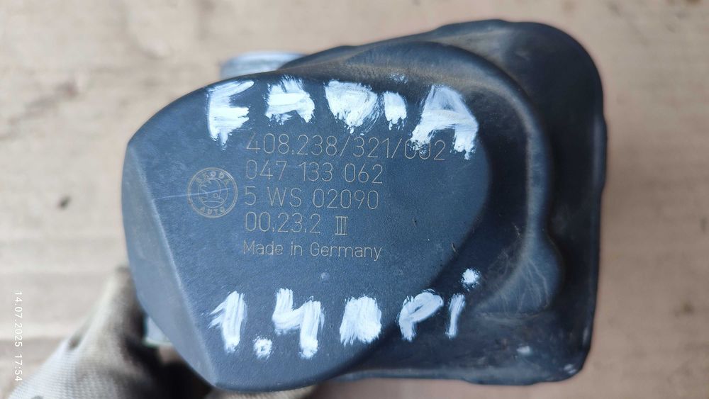 Дросельна заслонка Skoda Fabia I 1.4 MPI 047133062 5WS02090