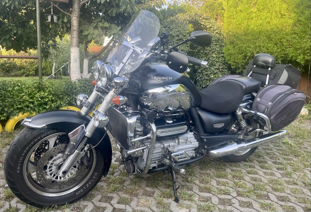 TRIUMPH Rocket III classic