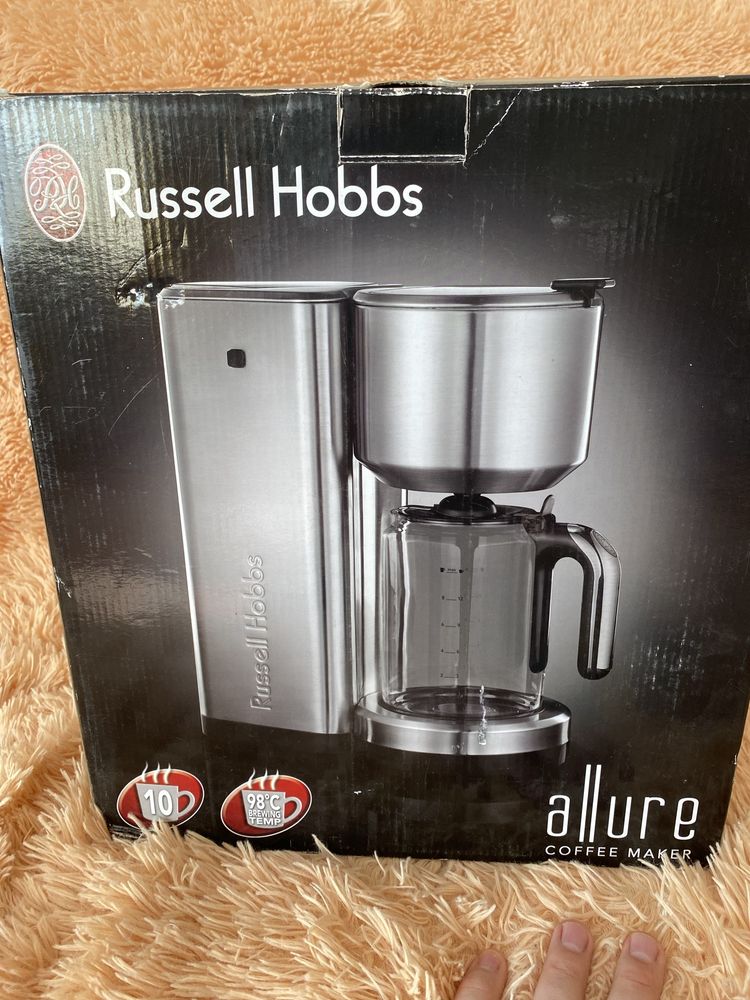 Кофеварка Russell Hobbs Allure