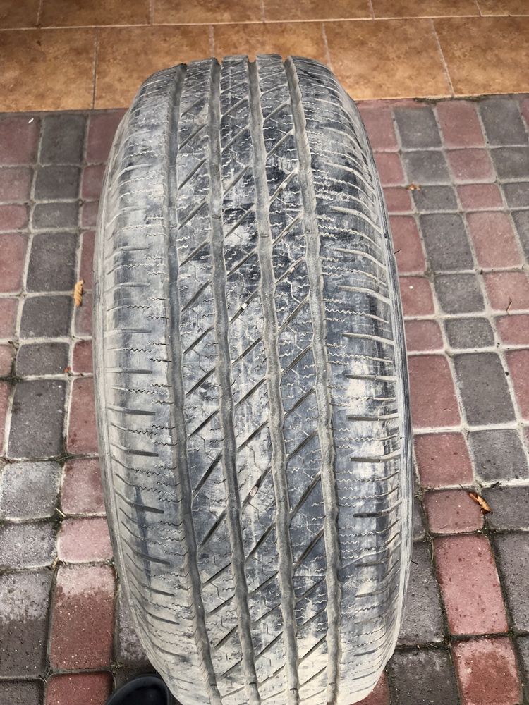 MICHELIN 255/70 R18