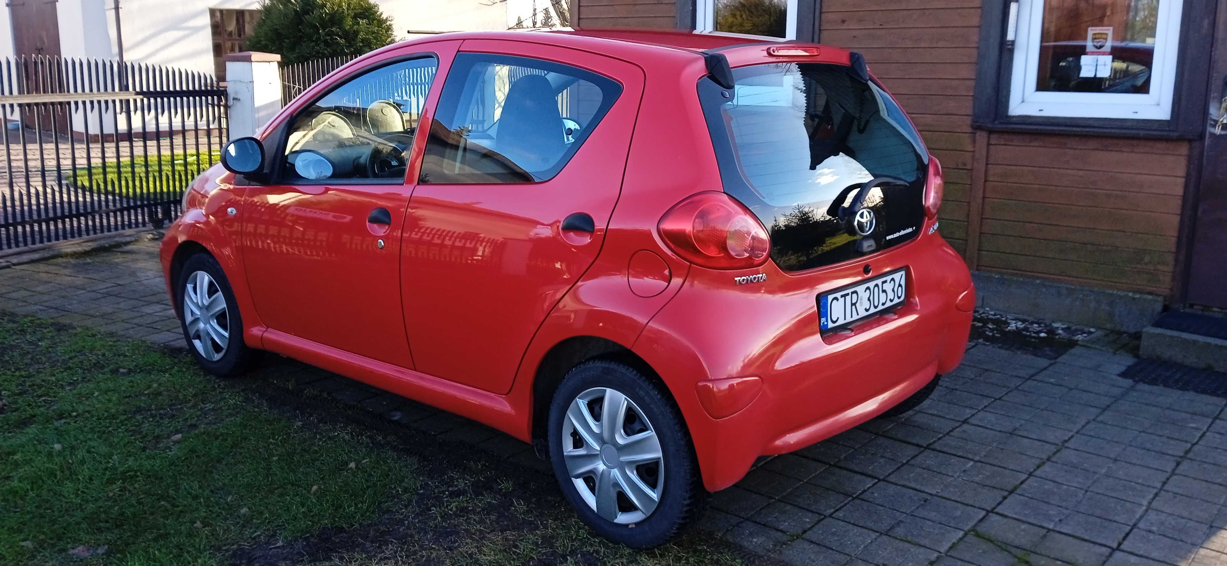 Toyota Aygo 1,0 benzyna, bezwypadkowa