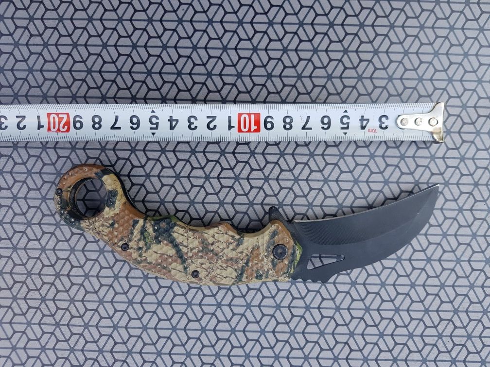 Nóż Karambit CS:GO Nowy Prezent