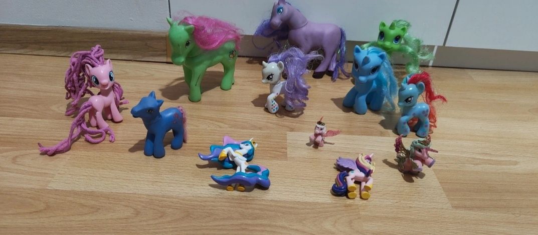 Zestaw figurek kucyki pony