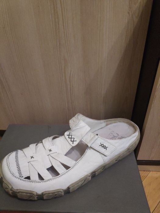 Шльопанці Rieker 41 р.