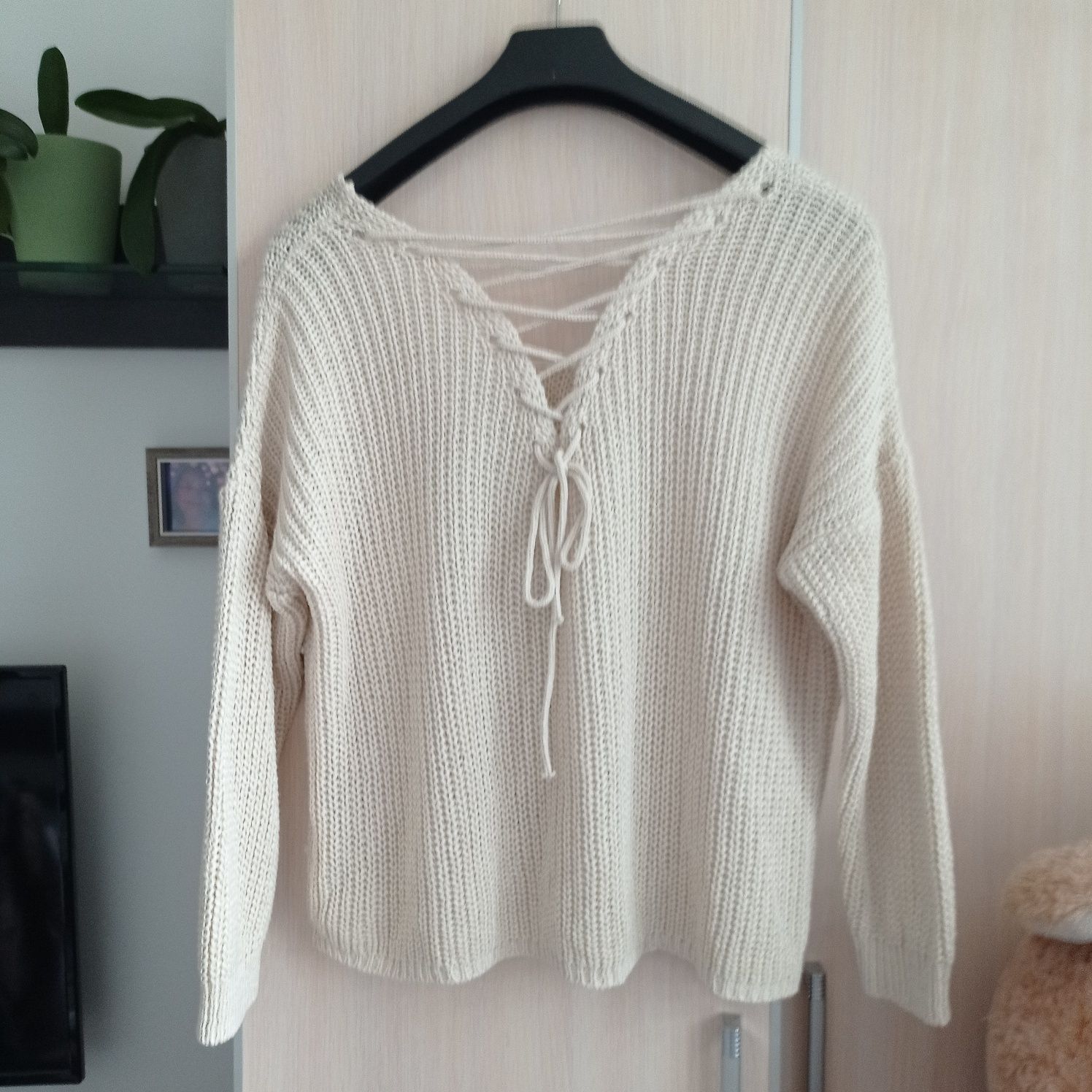 Sweter ażurowy oversize rozmiar M.