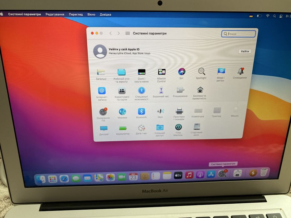 Продам MacBook Air 2014