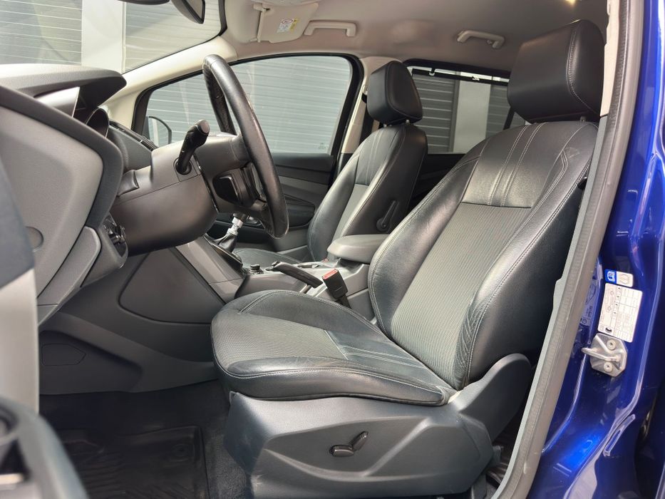 Ford C-Max Grand 7 Lugares Impecável