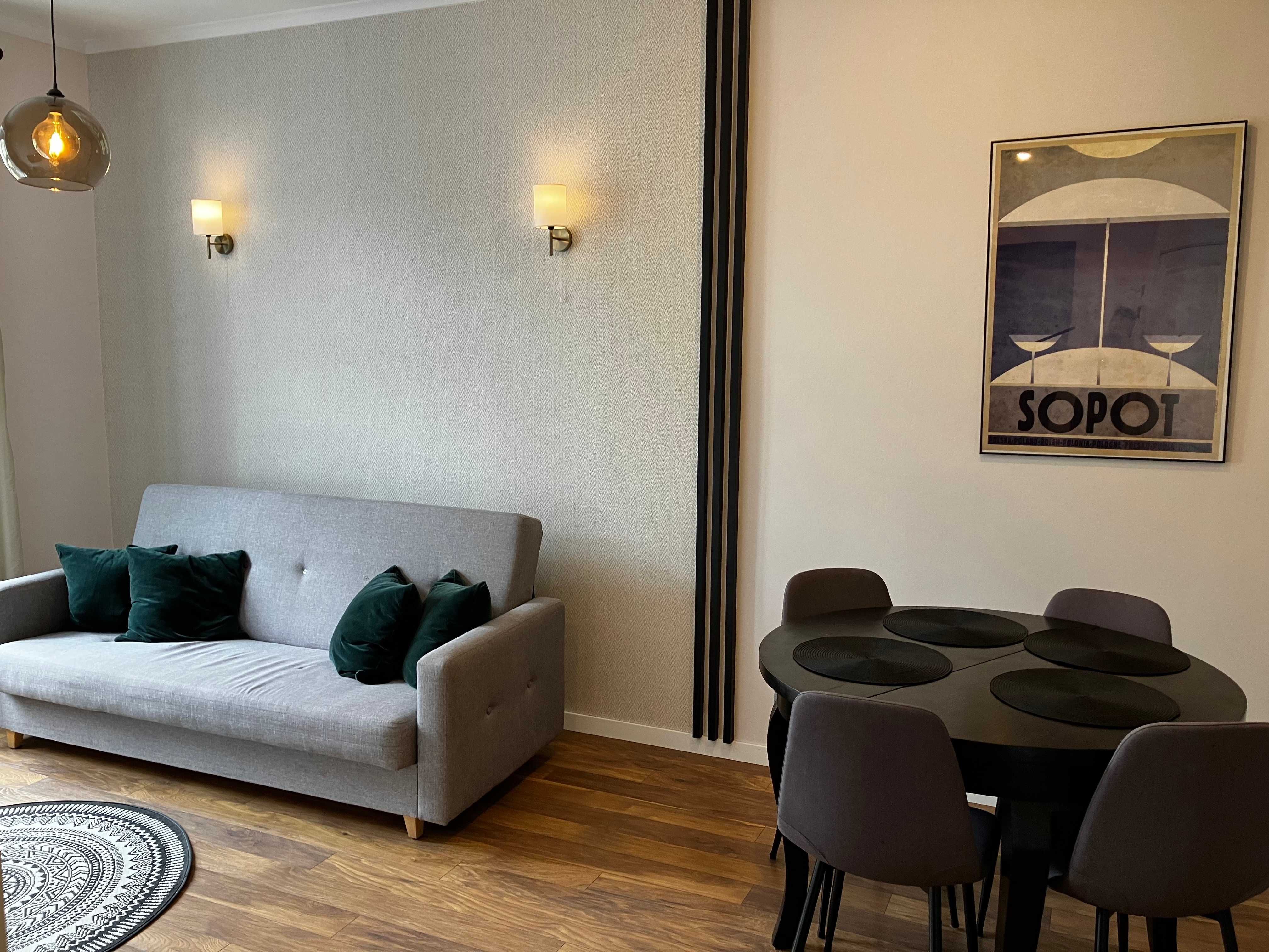 | CENTRUM Sopotu | 200m Monciak | 10min molo | apartament do 4 os. |