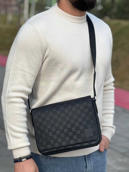 Мужская сумка District Louis Vuitton (Луї Віттон)