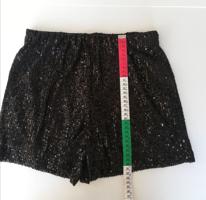 Calção preto com lantejoulas - marca Senses