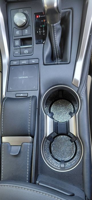 Гибрид Lexus nx 300