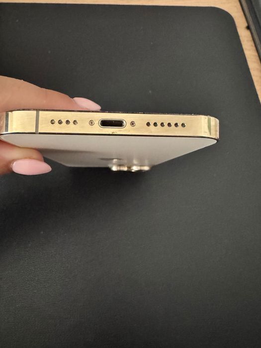 iPhone 13 Pro Max Dourado NOVO
