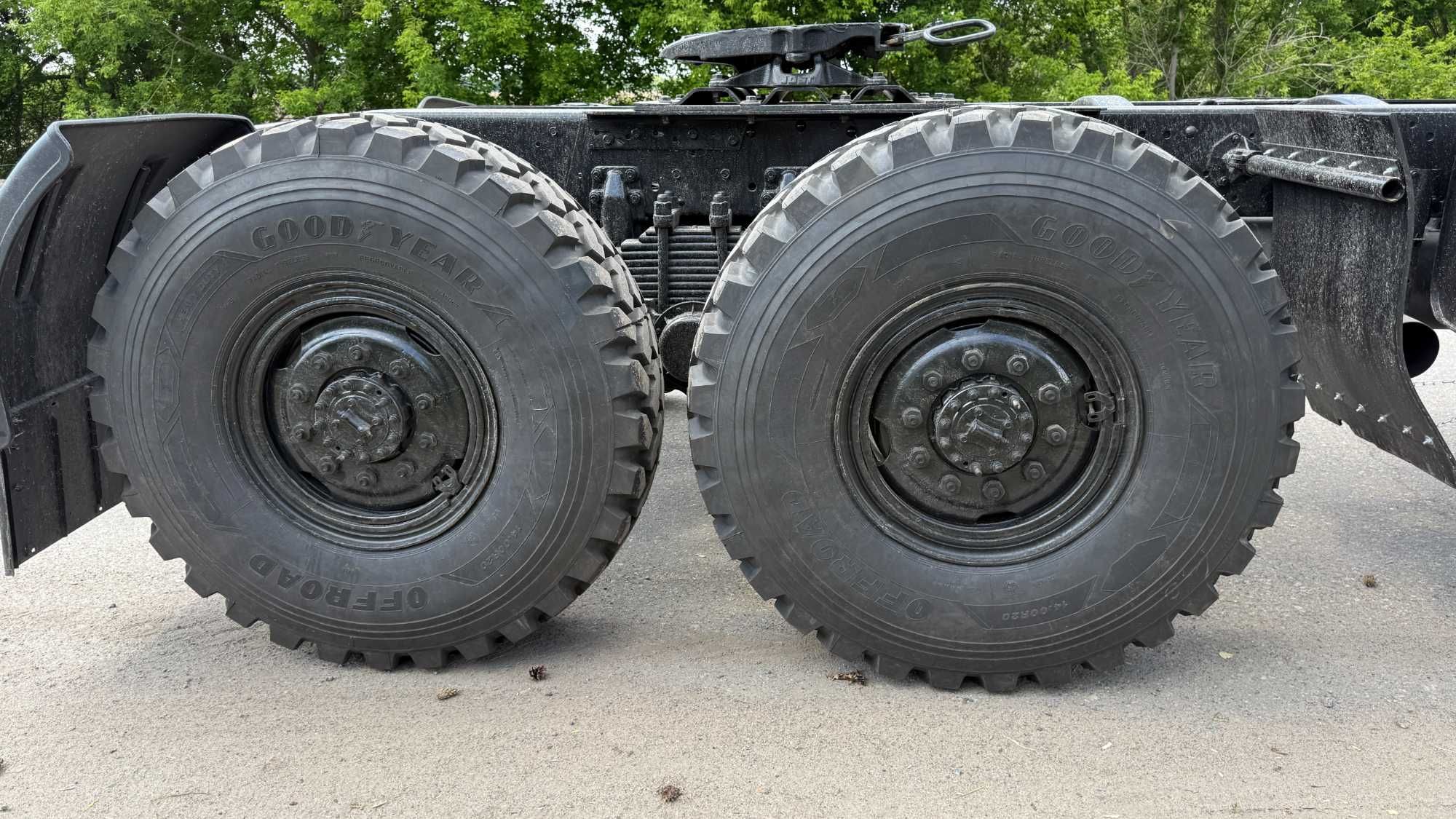 КАМАЗ 4310 Сідловий тягач