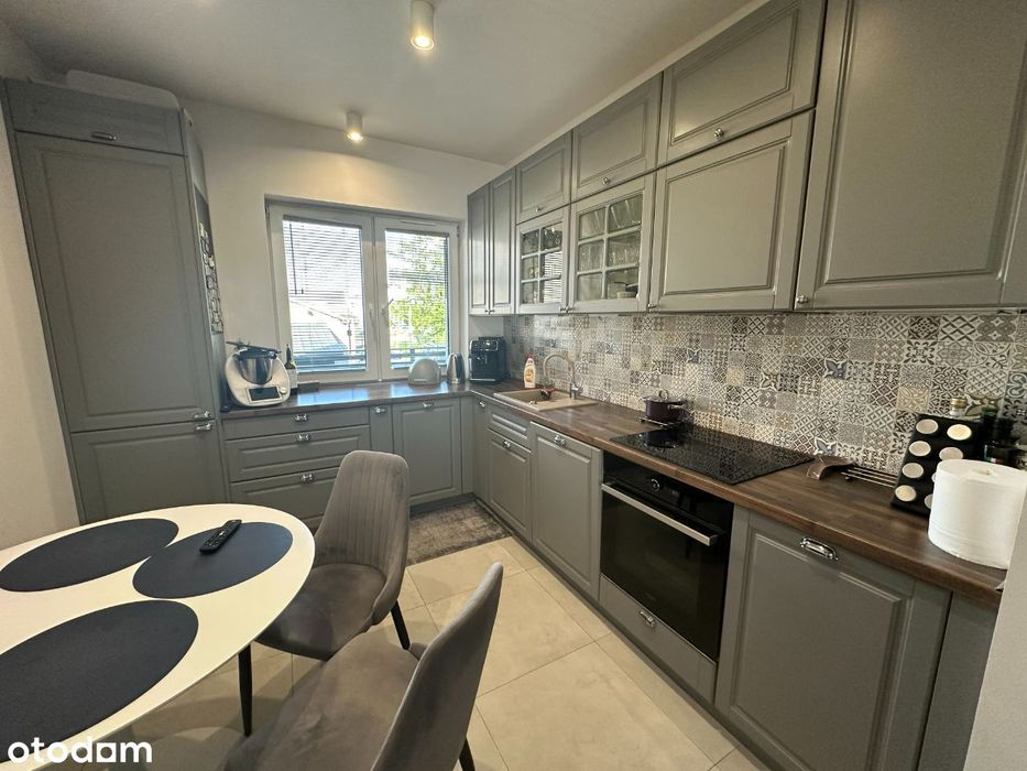 Nowoczesne mieszkanie z ogródkiem i siłownią