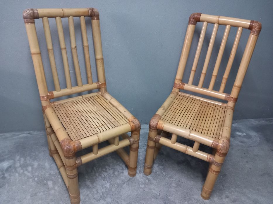 Cadeiras em cana de bambu