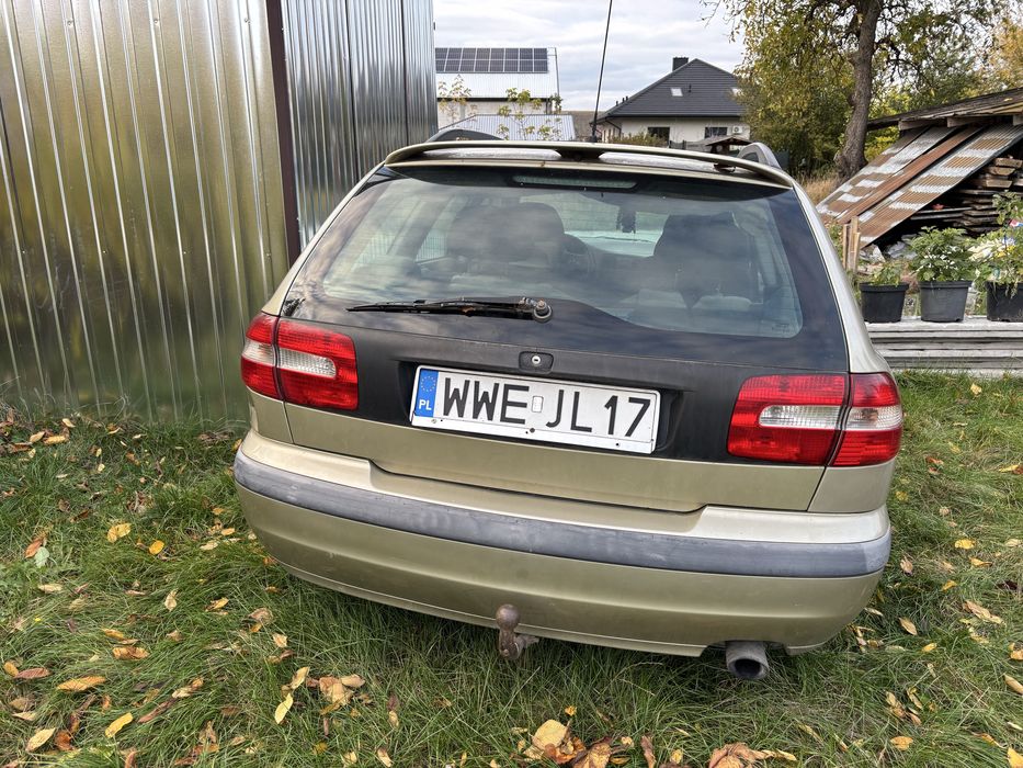 Volvo v40 2000r. 1,8 benzyna