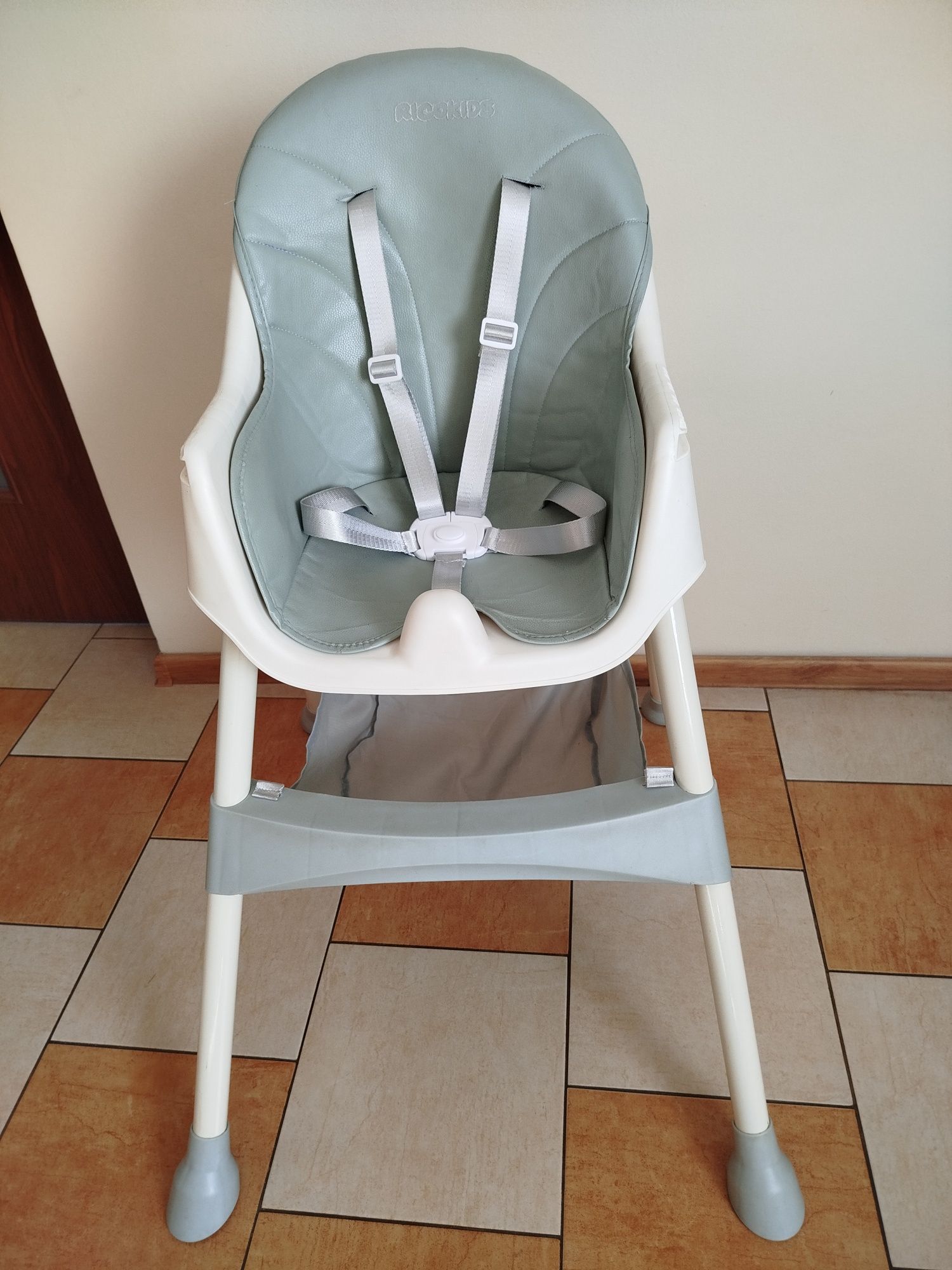 Sprzedam krzesełko Rikokids