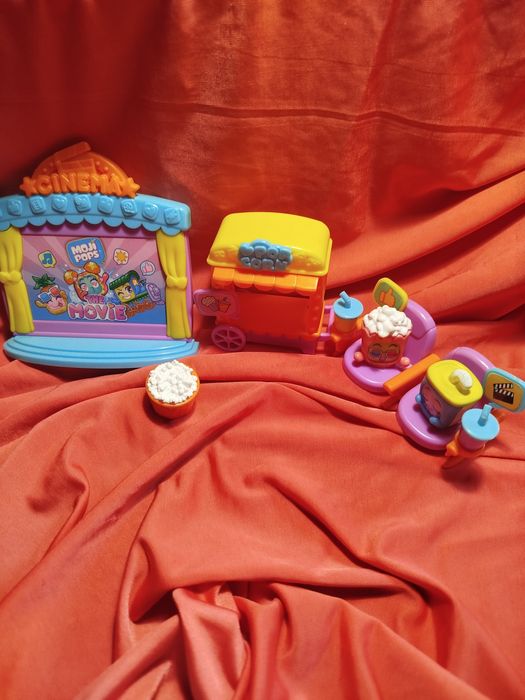 фігурки моджи попс набір кінотеатр