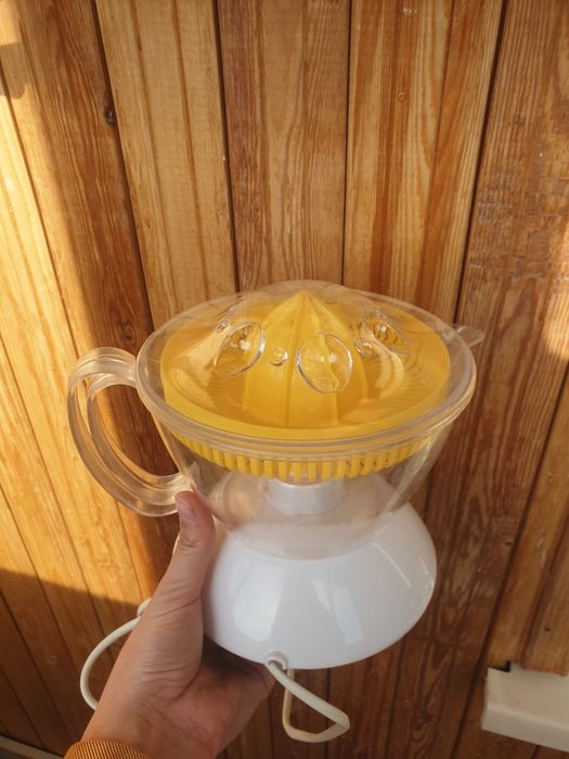 Продам соковижималку для цитрусів