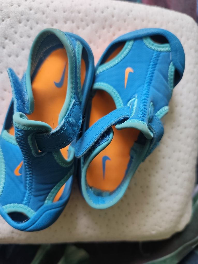Buciki Nike Sunray Protect r.22