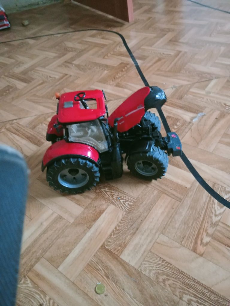 Sprzedam traktor case bruder