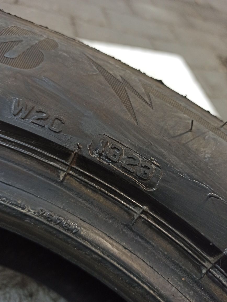 4 opony zimowe Bridgestone 175/65 14, 7mm. Możliwy montaż