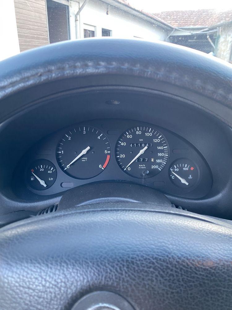 Opel Corsa B 1.5 TDI - Motor Isuzo